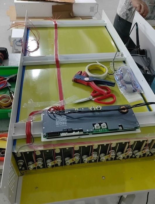 Magazyn energii BYD LFP 16S400AH 20KWH z JK BMS