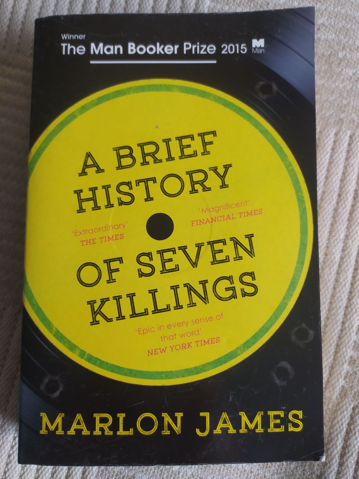 "A brief history of Seven Killings" M. James książka po angielsku