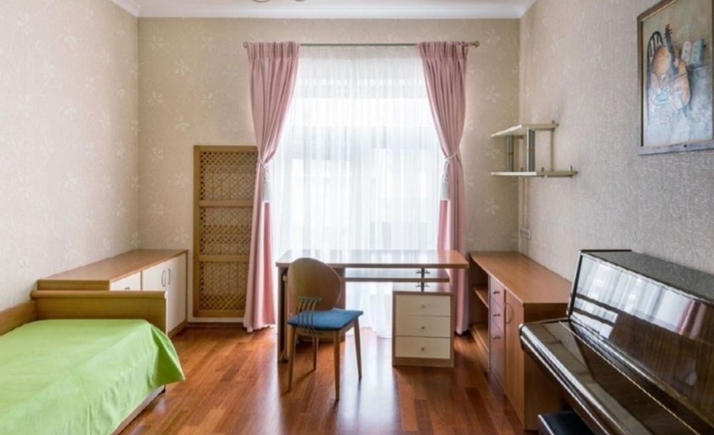 Продажа квартиры,Антоновича 4/6, роскошная,ремонт,мебель