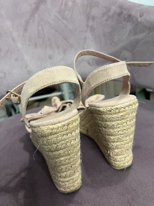 Sandálias Sfera (NOVAS)