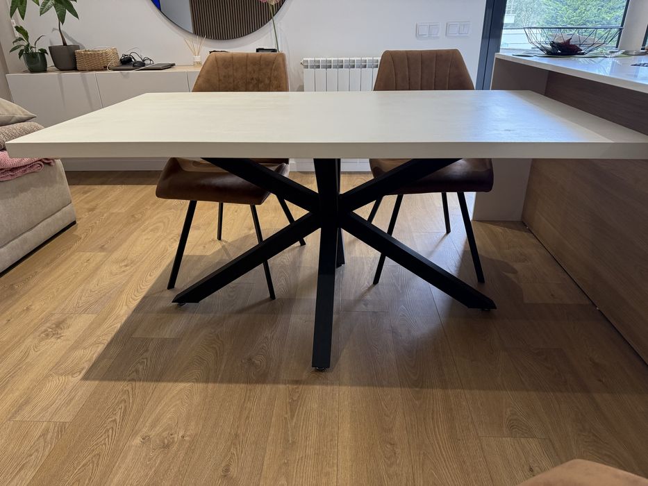 Mesa Jantar + 4 Cadeiras