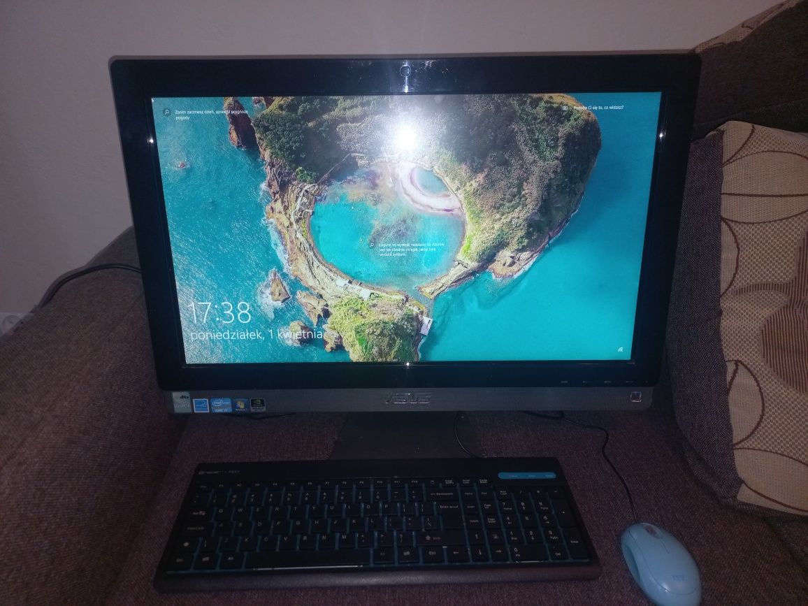 Komputer Asus 24" Windows 10 16Gb Ram