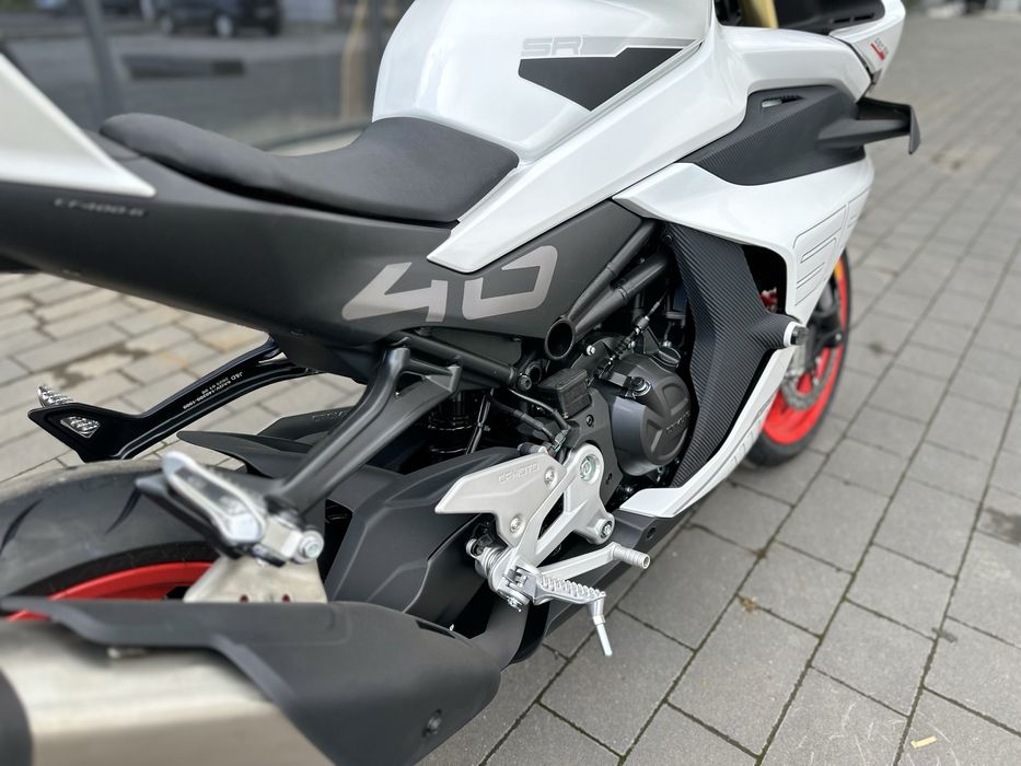 Всього 1 на все місто - 50k.c мотоцикл cfmoto 450 sr