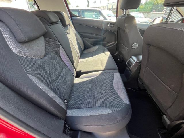 Peugeot 308 1.6 16v a Gasolina
