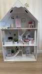 Domek dla lalek barbie