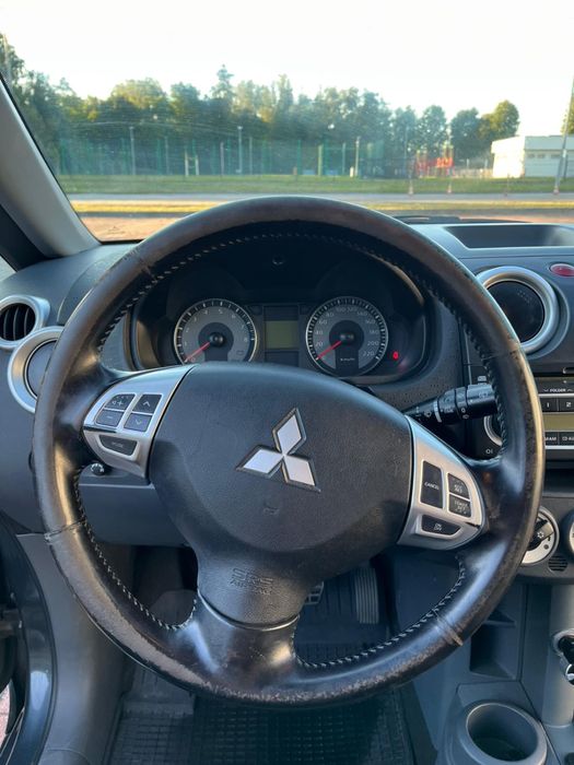 Mirshubishi Colt 3d 1,3 Pb
