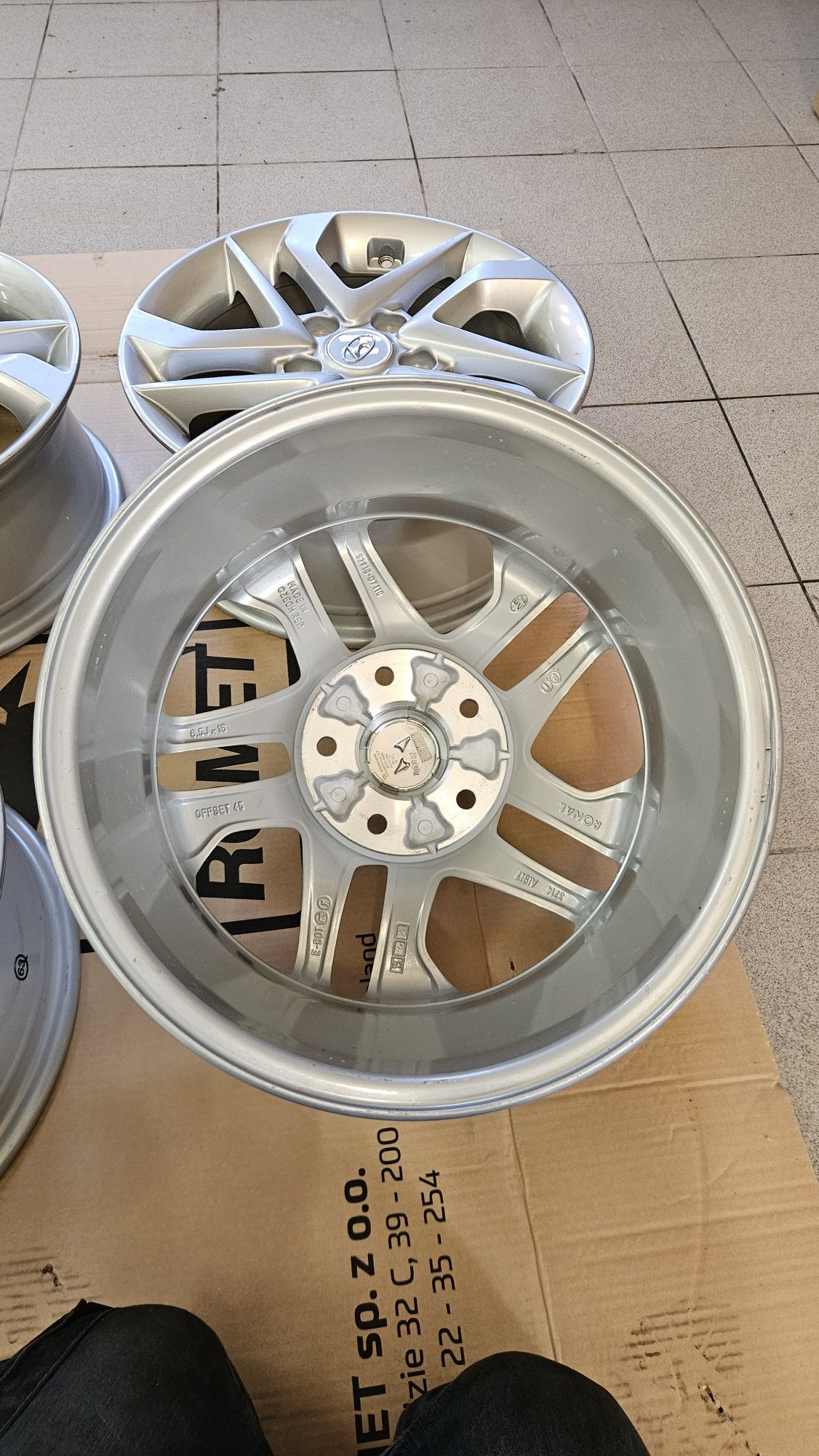 felgi aluminiowe 16" 5x114,3 6,5x16 ET 45 Hyundai Kia Mazda Toyota