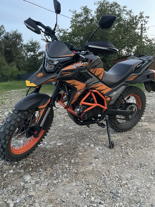 Spark 300-T1