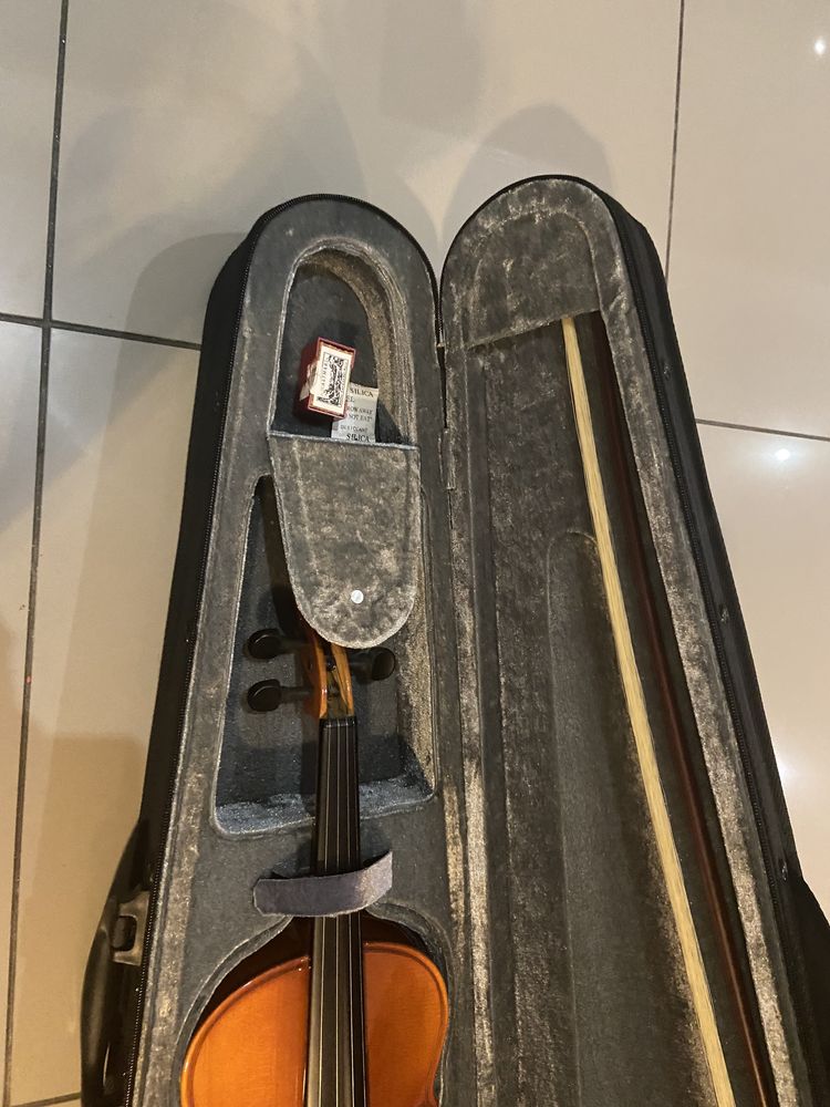 Violino 3/4 com estojo