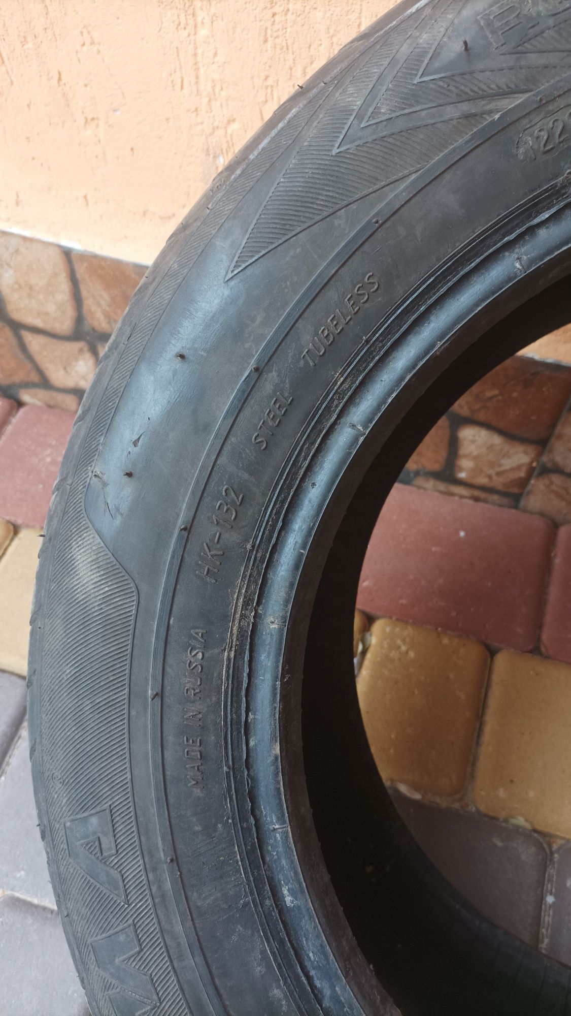 Шина бу KAMA BREEZE HK 132  185/60 R14 82H