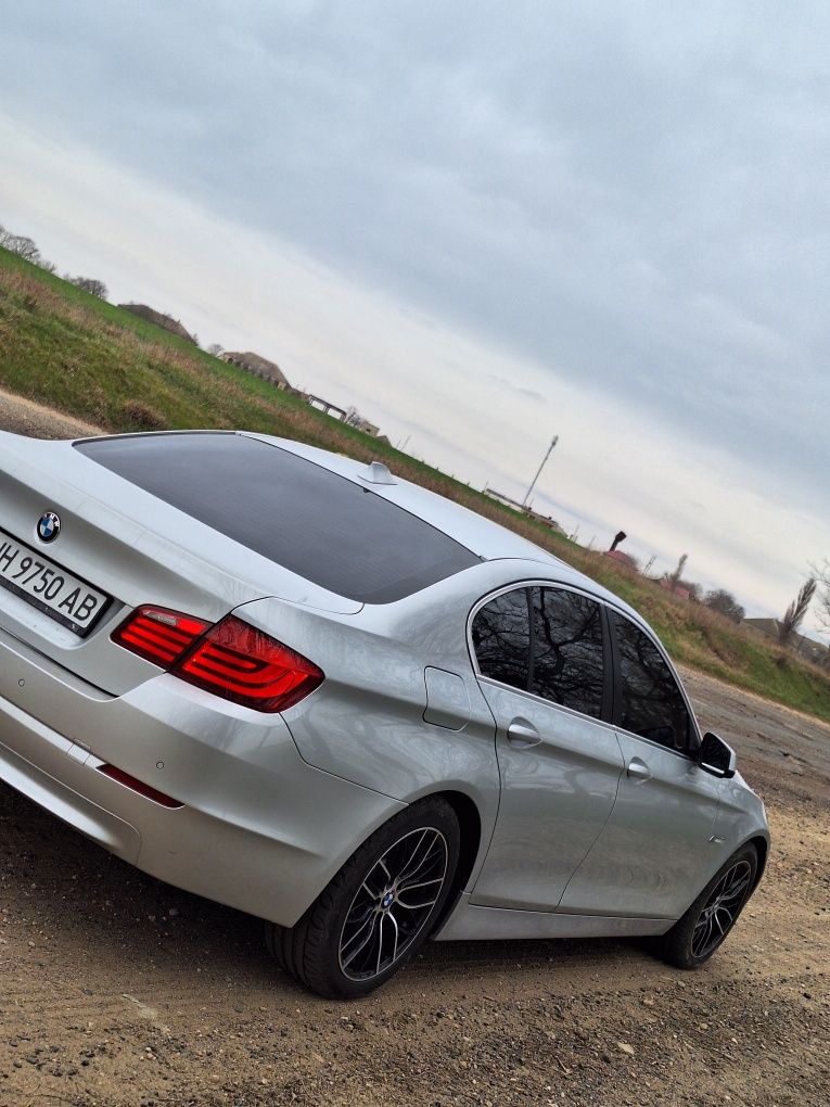 Продам BMW F10 2.0 дизель