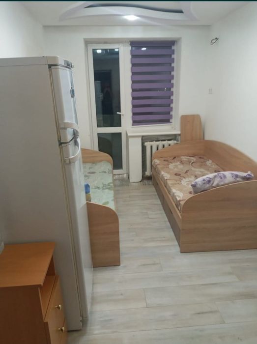 Сдам комнату в центре.