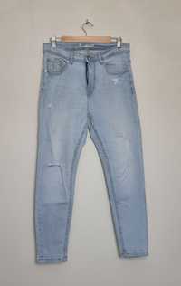 Jeans claros - Zara - Tam. 42
