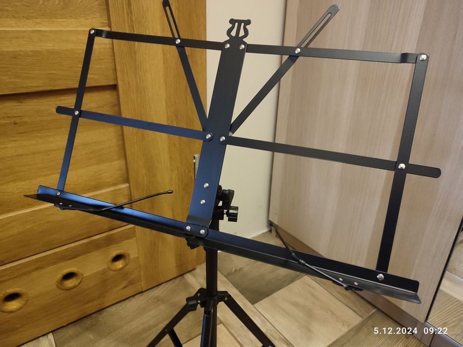 Nowy czarny metalowy stojak pulpit statyw na nuty