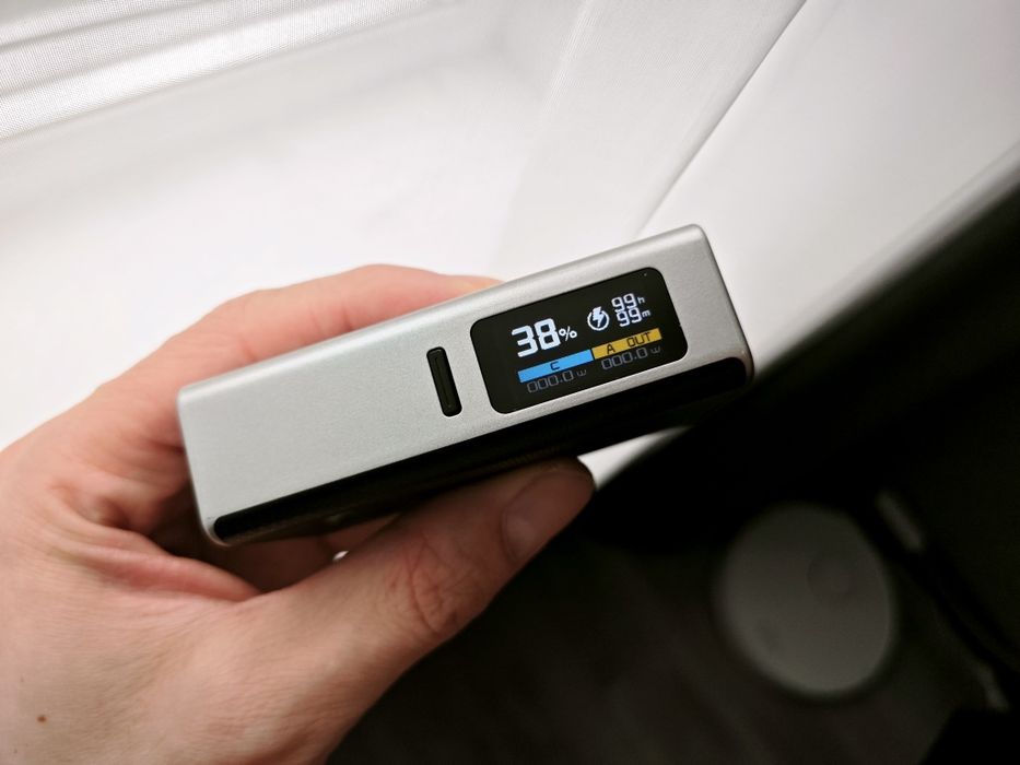 Маленькие корпуса для повербанков 22.5W на 2*21700