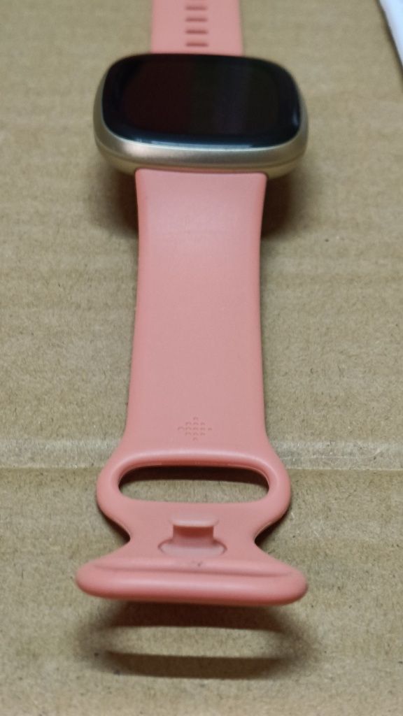 zegarek Smartwatch Fitbit Versa 3 różowy