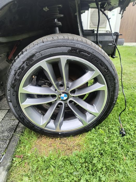 Koła felgi opony BMW X1 e84 235/45 R18