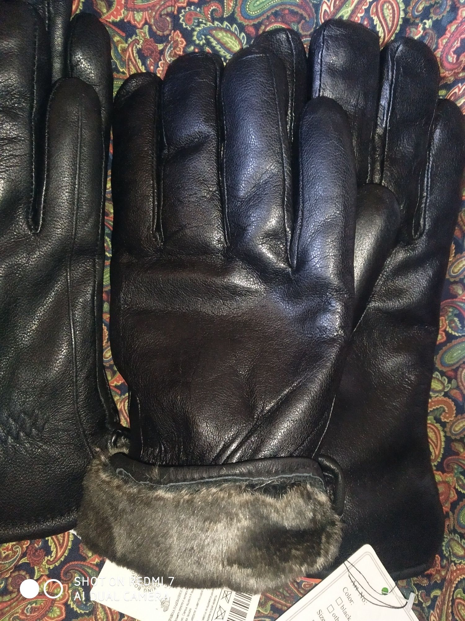 Кожаные мужские перчатки новые качественные
