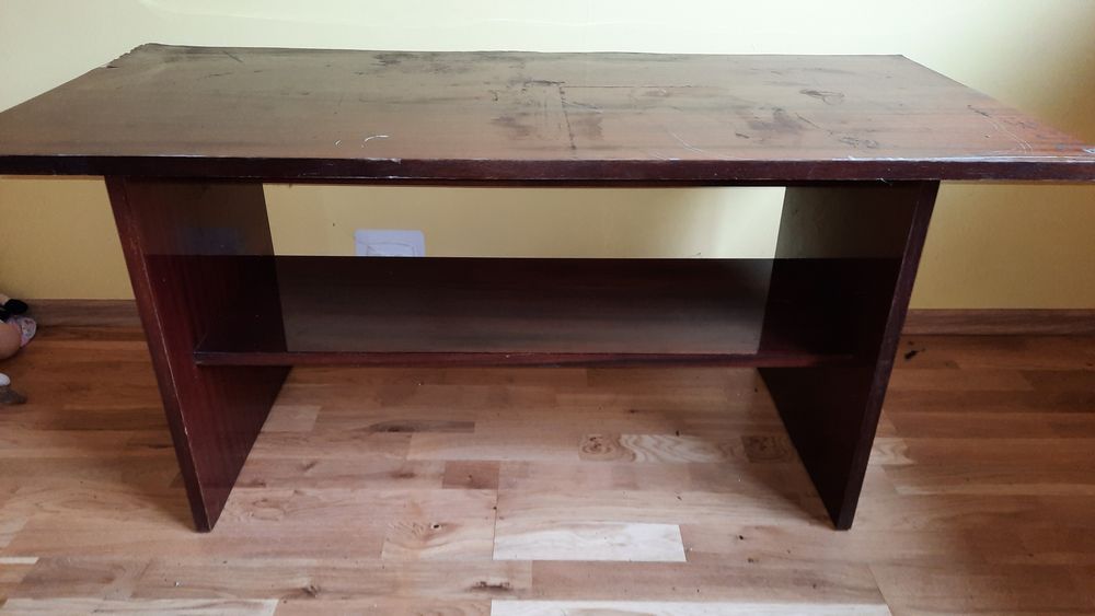 Biurko proste solidne stan bdb-sofa dwuosobowa Jysk