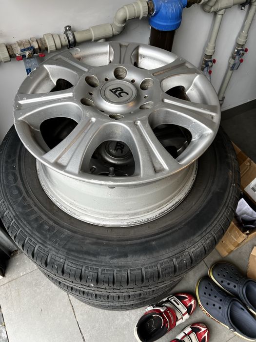 Hyundai H1  2,5 l 170 km