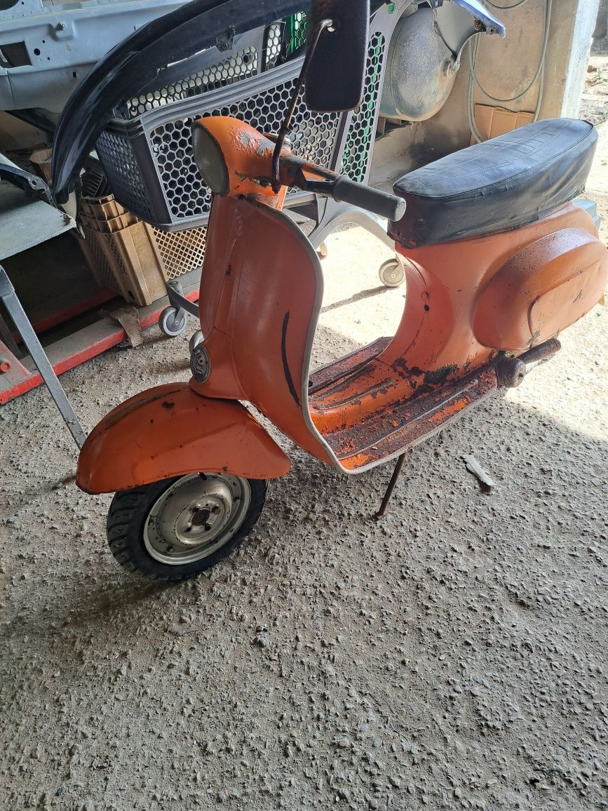 Vespa 50s 1971 para restauro