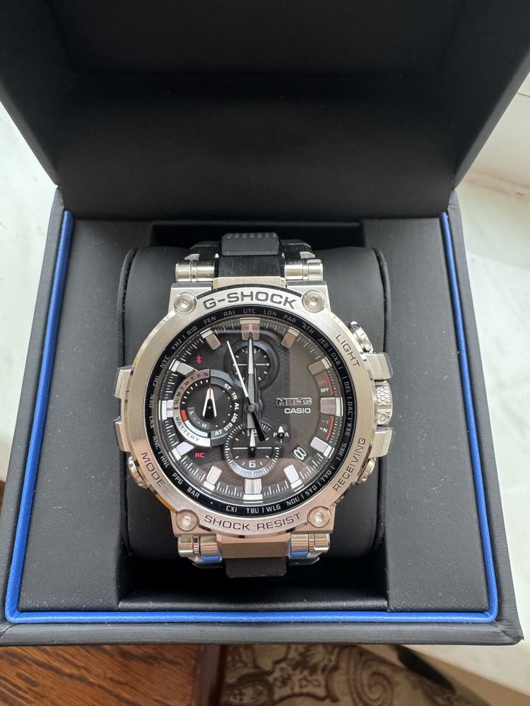 Часы Casio G-Shock MTG-B1000-1A