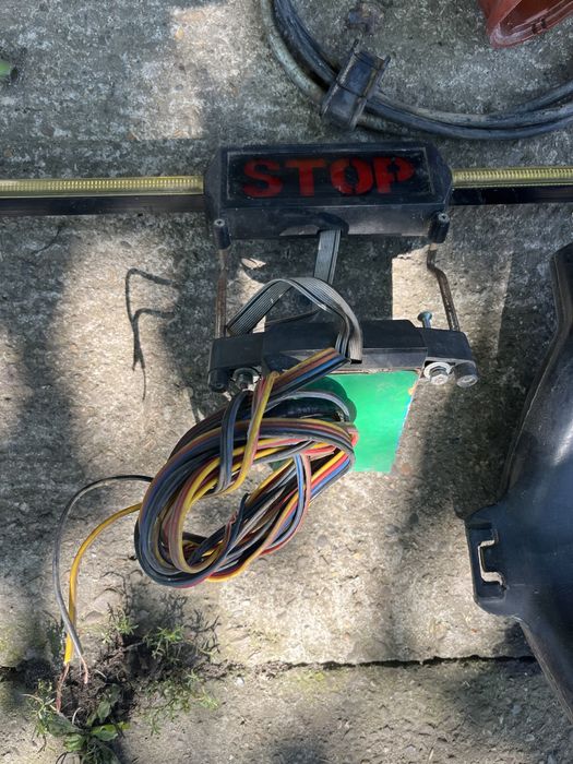 Taunus таунус скло замок трапеція