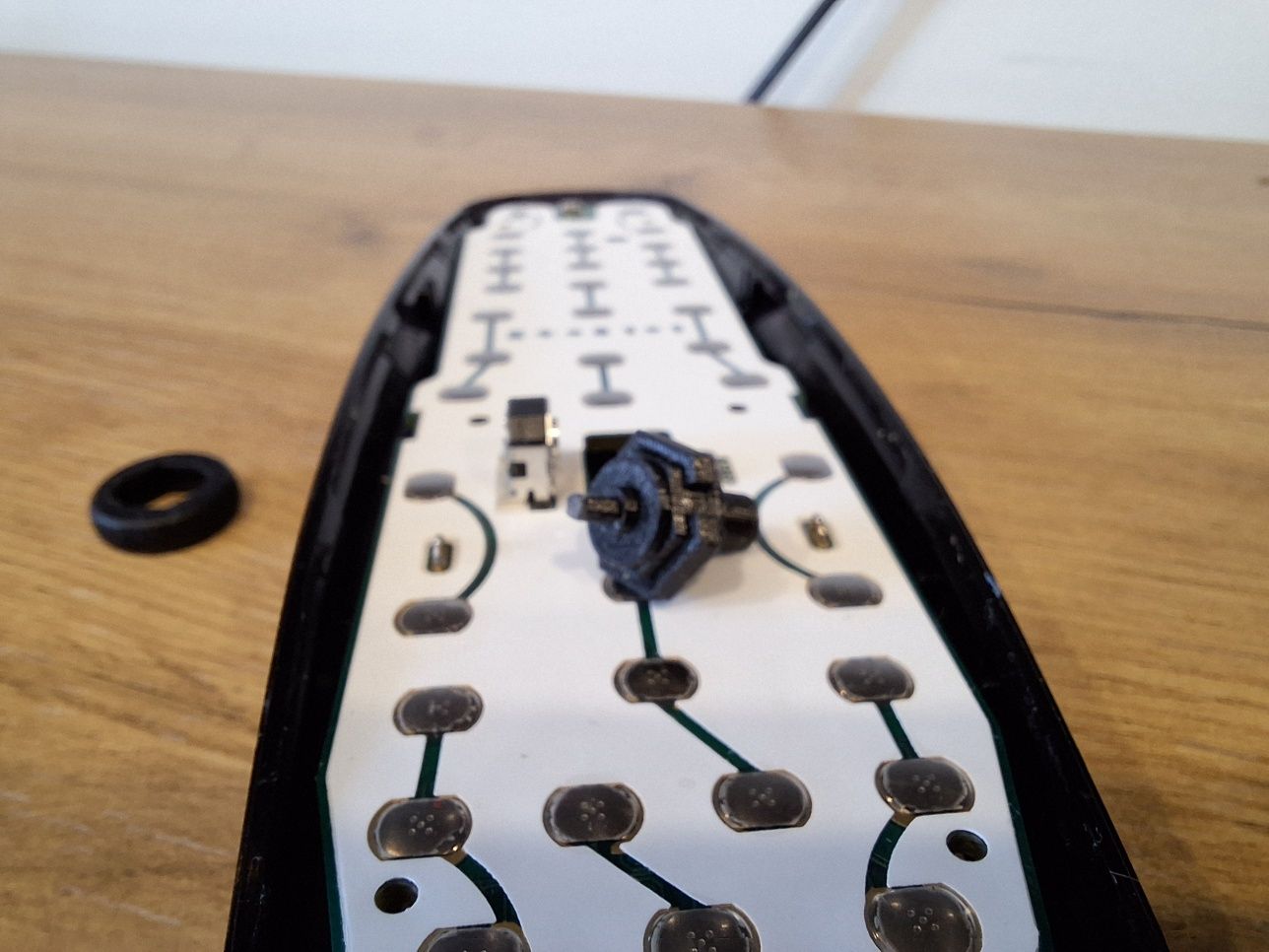 TV LG Magic Remote pilot kółko naprawa scroll