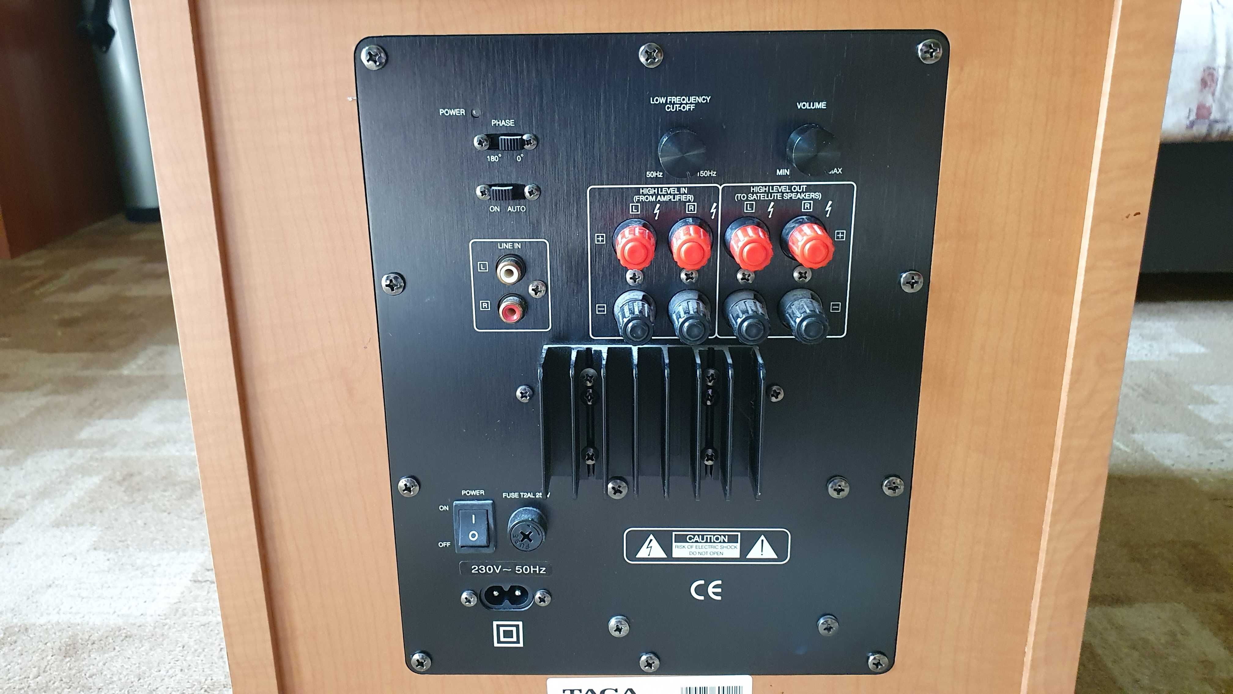 Subwoofer TAGA TSW-100
