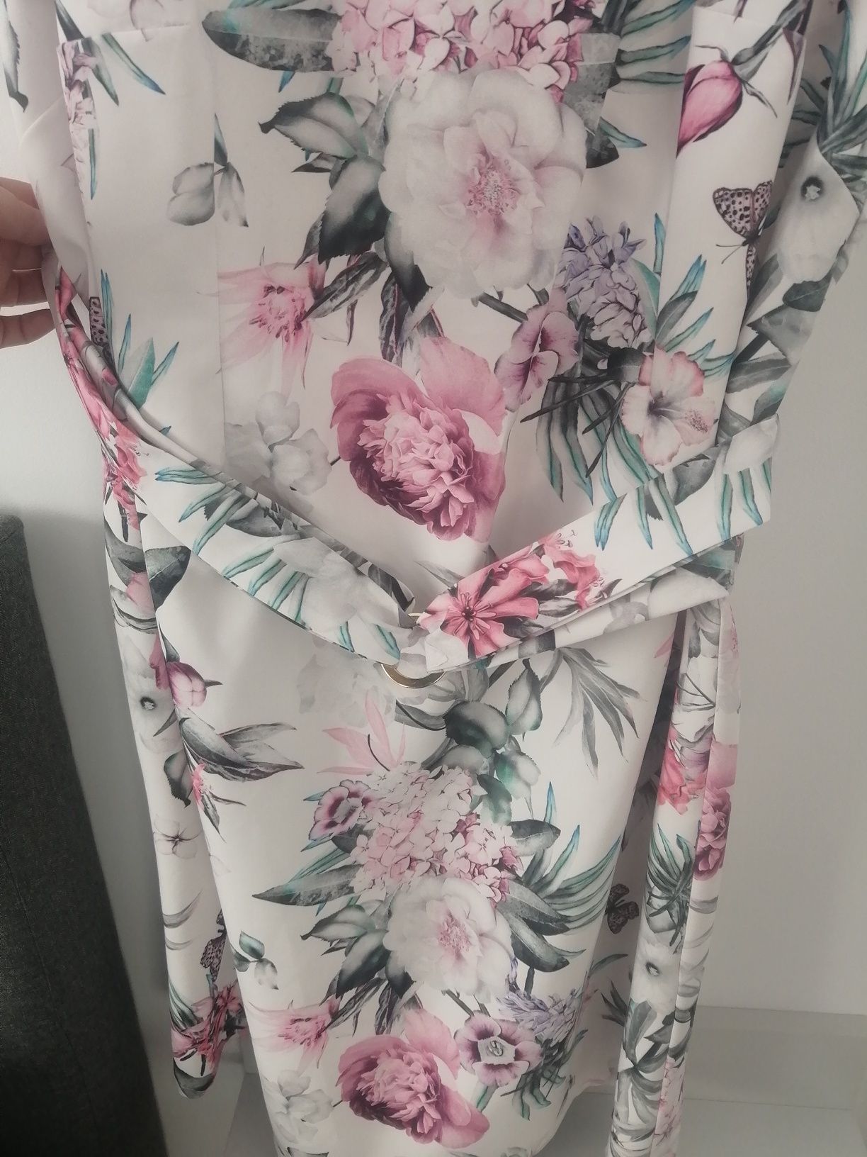 Sukienka Elegancka kwiaty wesele komunia 44 46