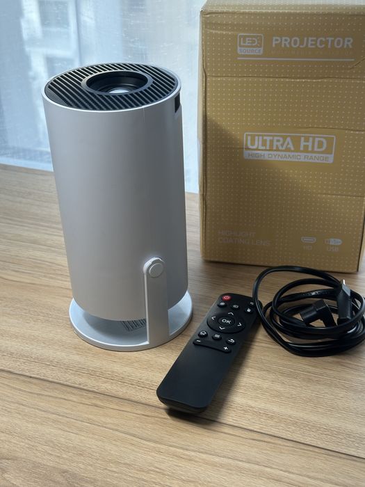 Новий Проектор HY300 – HD, Android 11, YouTube, Netflix, Google Play