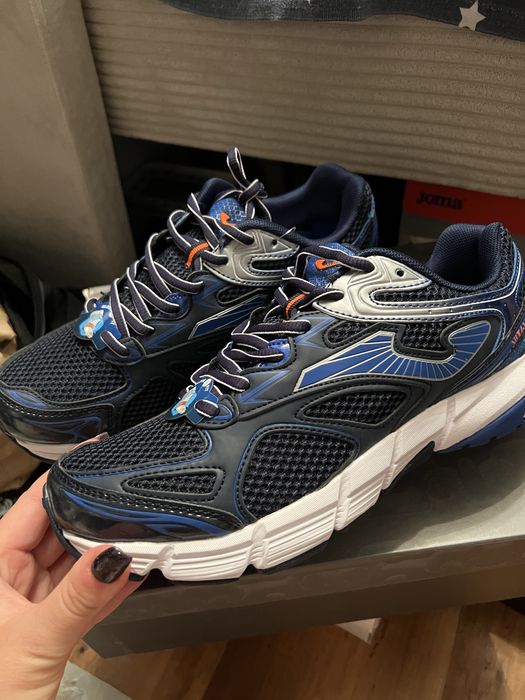 Кросівки Joma новий 40 розмір