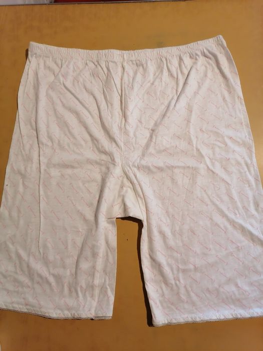 Продам женские пантолоны/трусы времен СССР