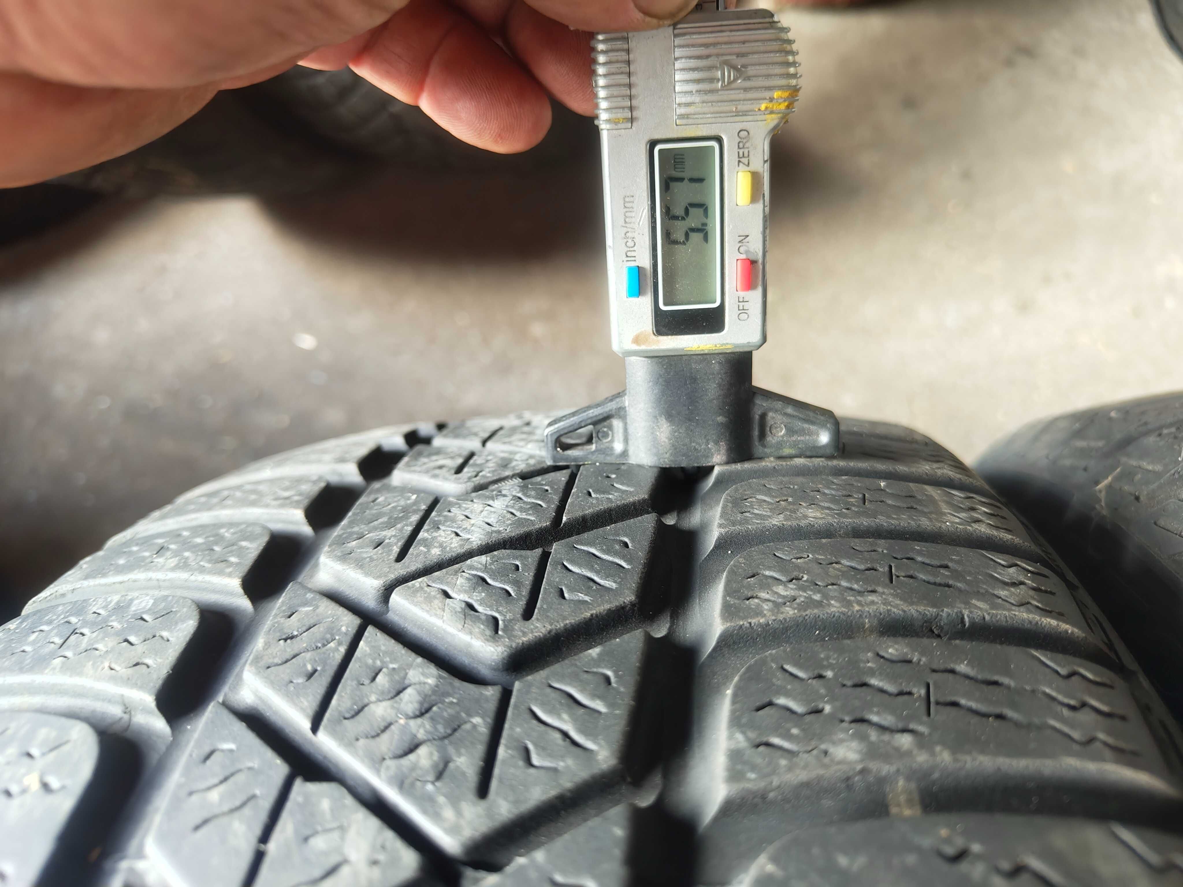Opony zimowe uzywane 225 40 R18 Pirelli 2018 rok 2 sztuki z33