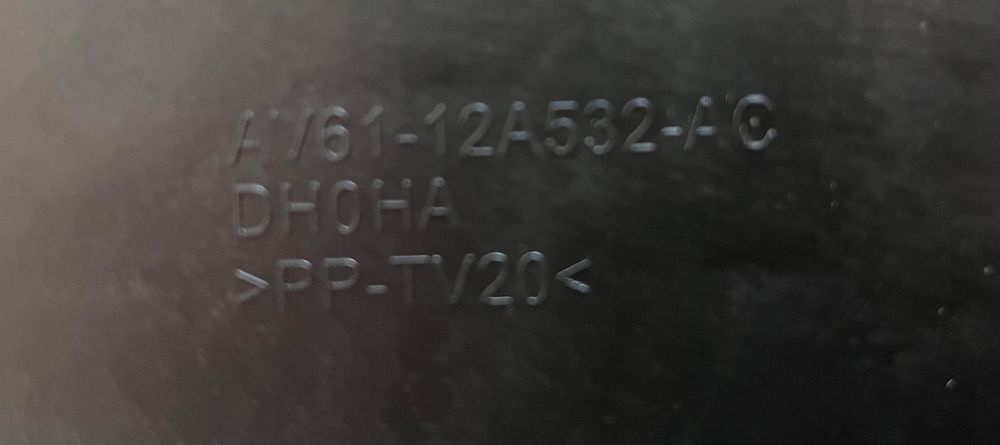 Obudowa Osłona Skrzynka komput/sterownika silnika Ford Focus mk3 CMax