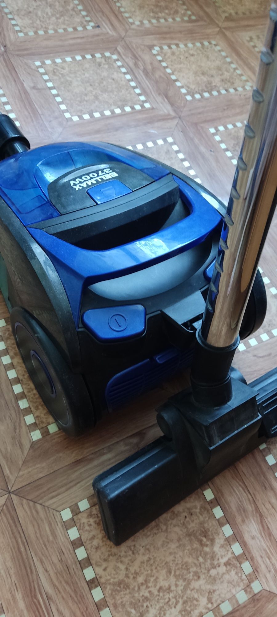 Пылесос BELLMAX 3700W