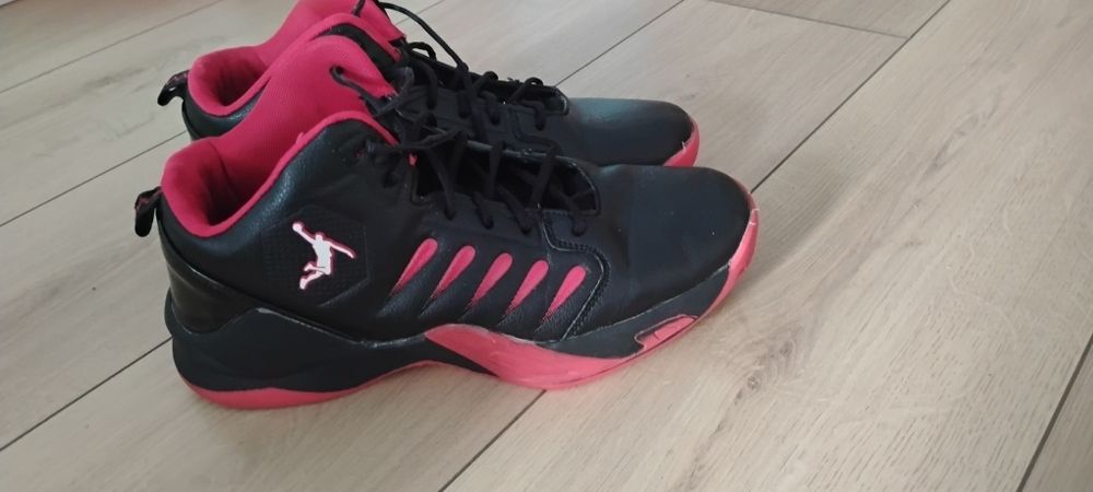 Buty męskie czarno czerwone