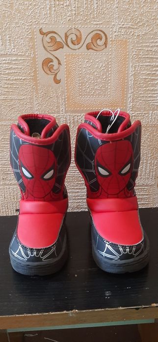 Ботиночки дитячі