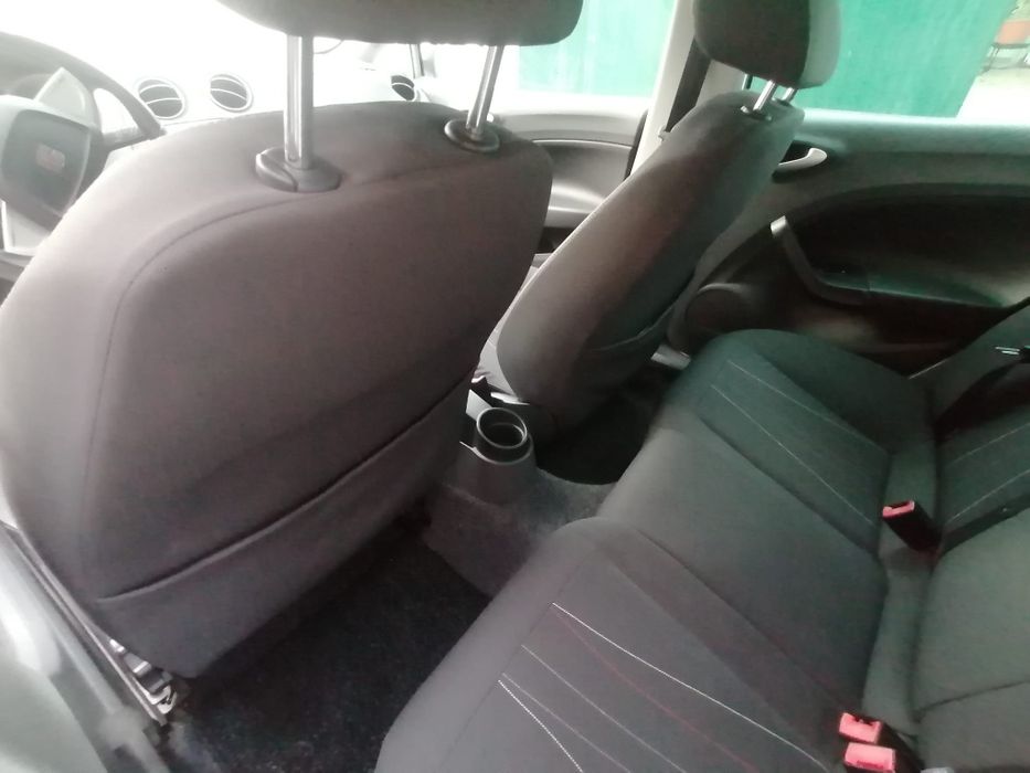 SEAT Ibiza 1.6 TDI único dono impecável