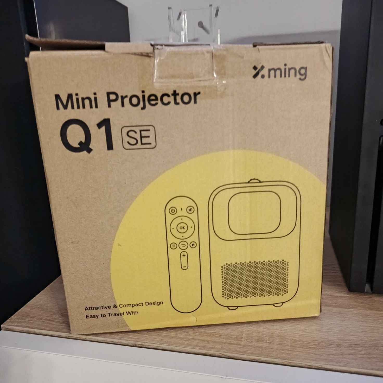 Projektor  Q1 mini