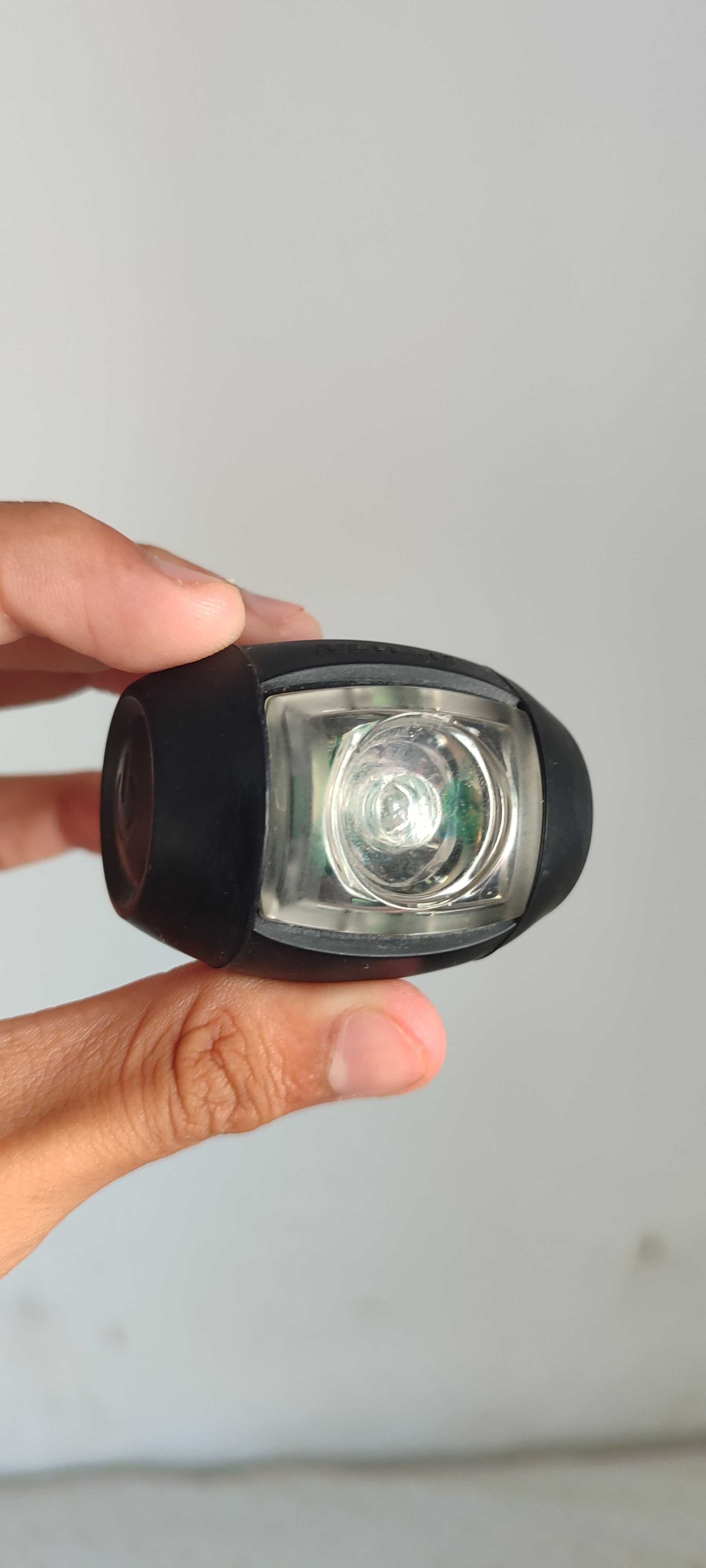 Faróis de bicicleta LED USB-C (Frontal + Traseiro) – 15 €