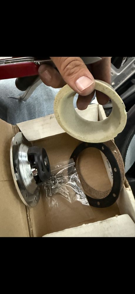 Tampa combustivel sparco
