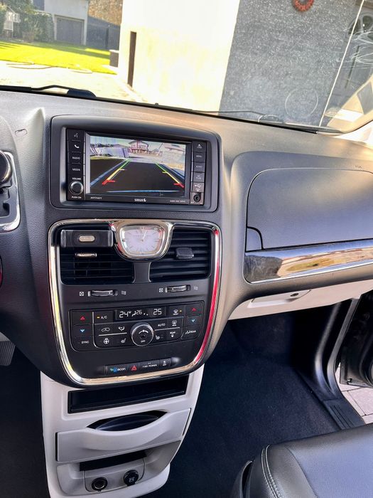 Town & Country Touring L LPG hak 2015