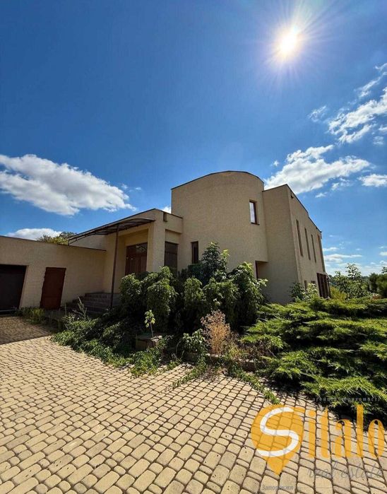 Продаж будинку на березі Дніпра!