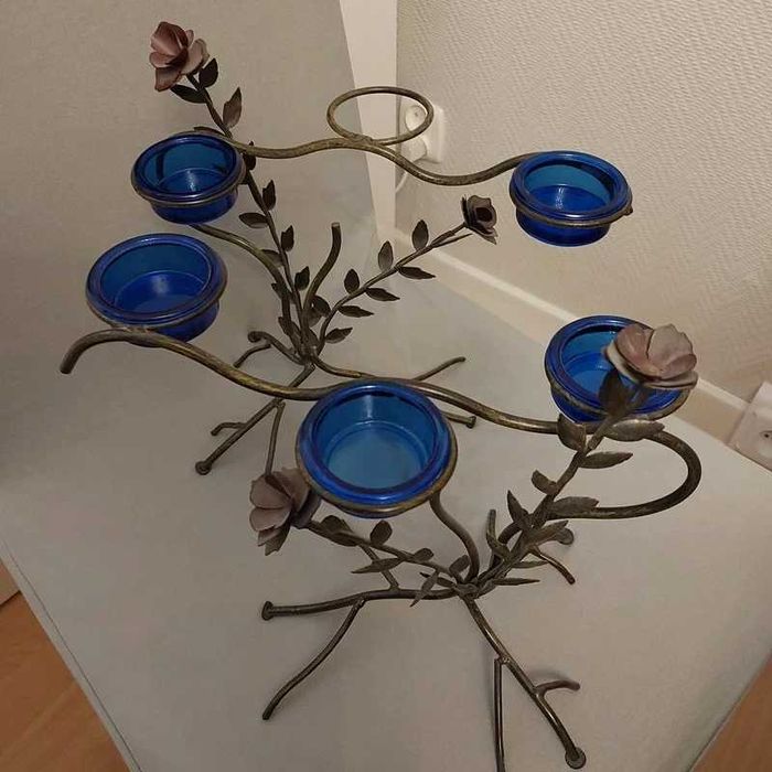 Dwa świeczniki tealight