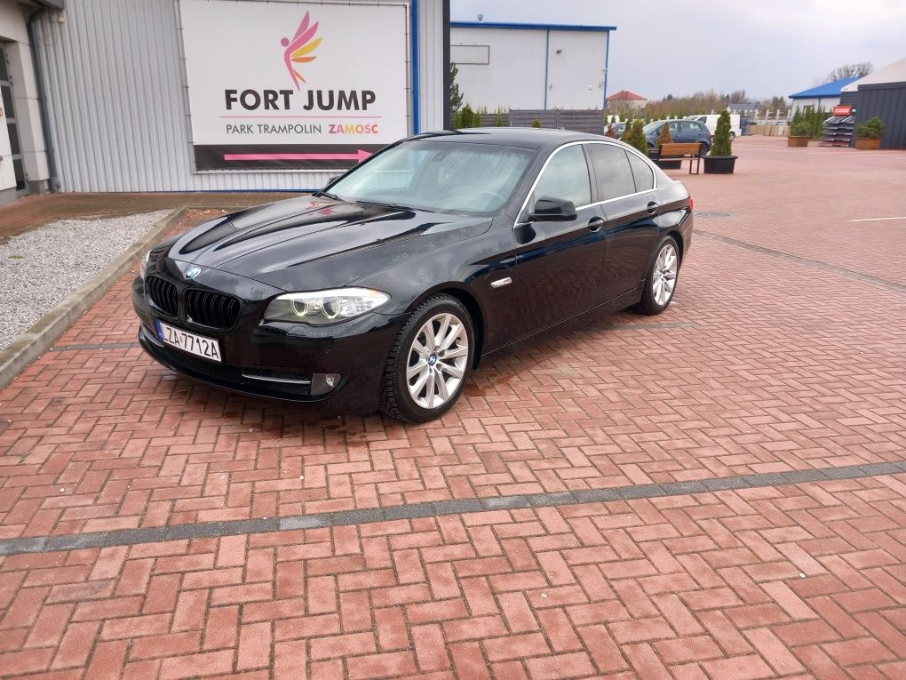 BMW SERIA 5 F10 530D