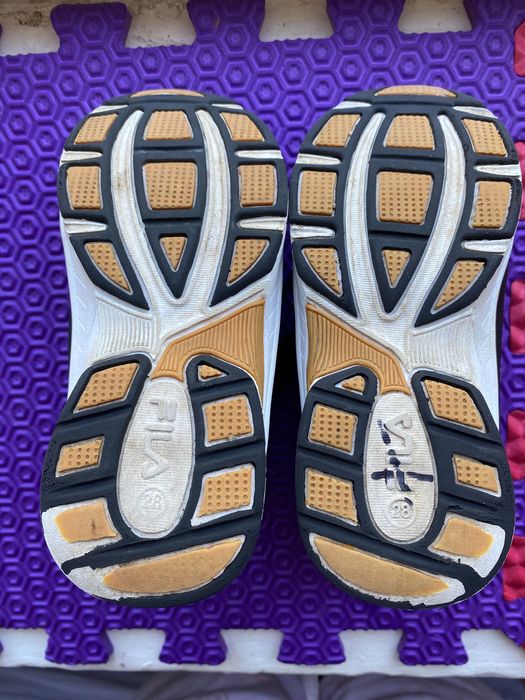 Кросівки Fila 28 розмір