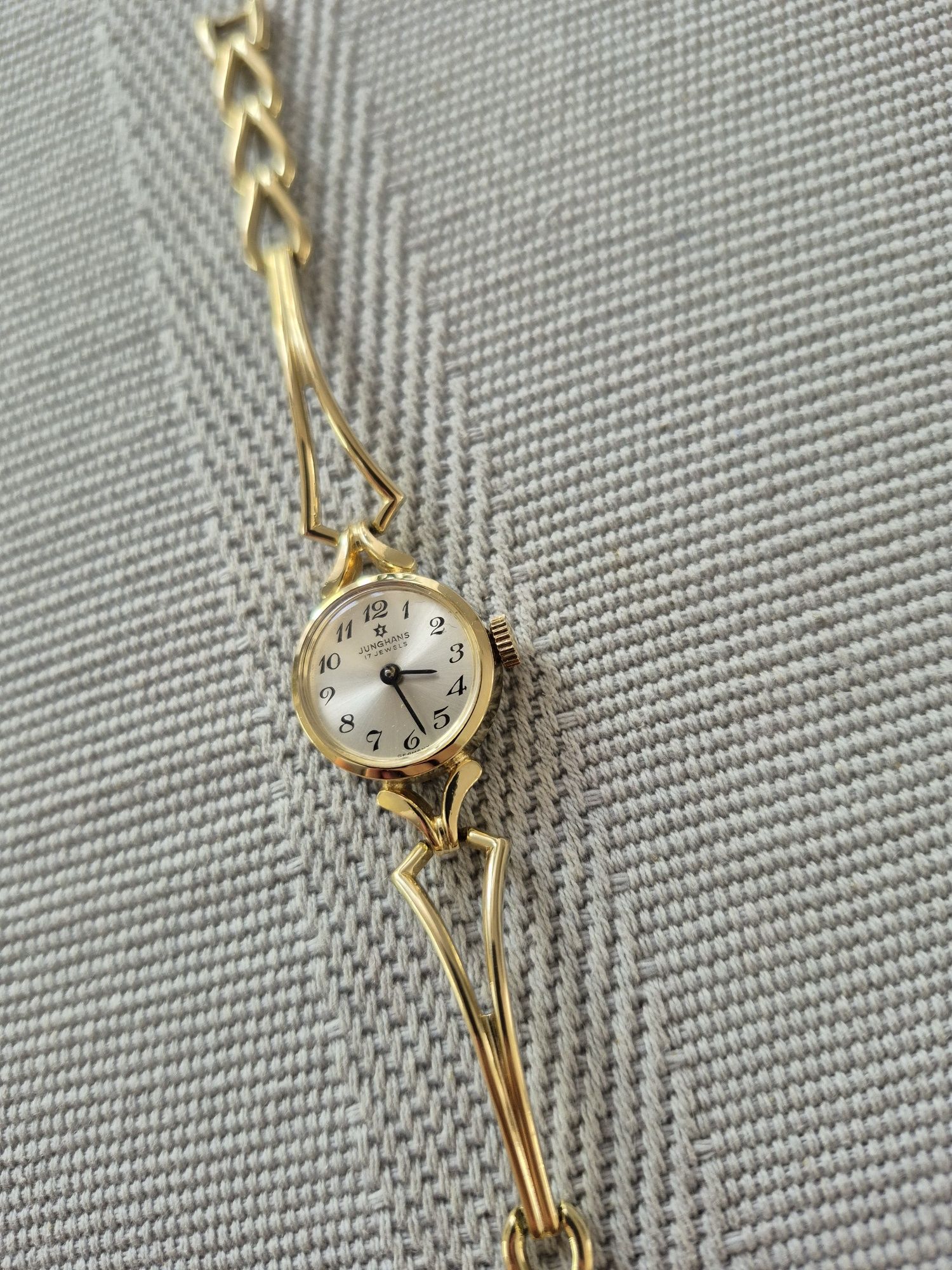 Prześliczny stary zegarek mechaniczny Junghans