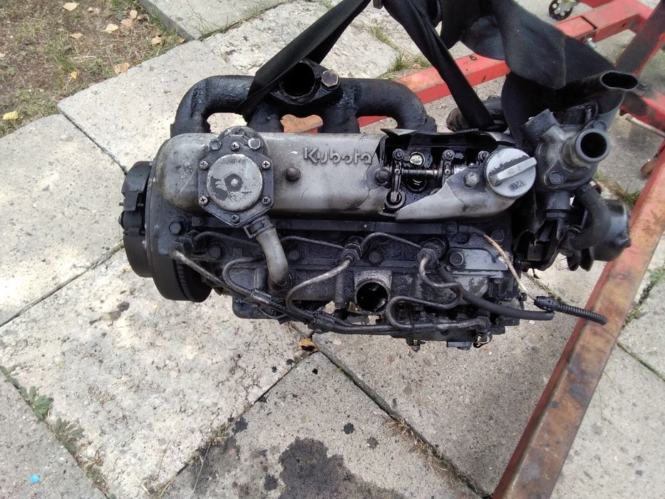 Silnik kubota V1505-4 cylindry-transport
