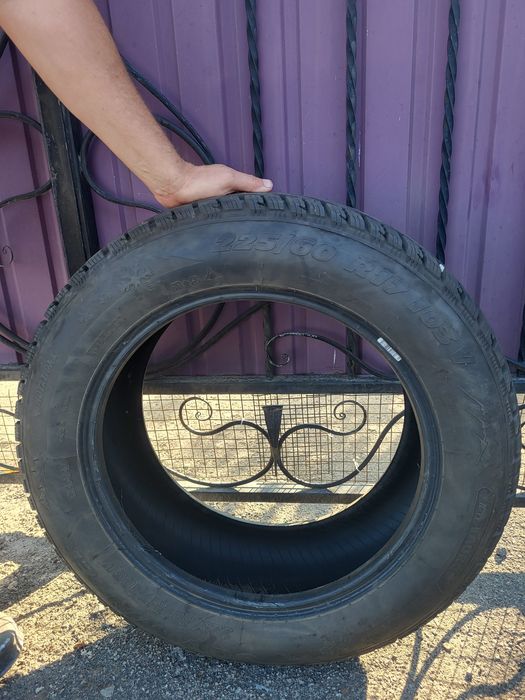 Шини зимові 4 шт Taurus Suv Winter 225/60 R17